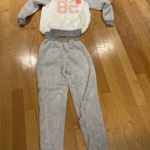 NWT two piece soft PJ. Xs
